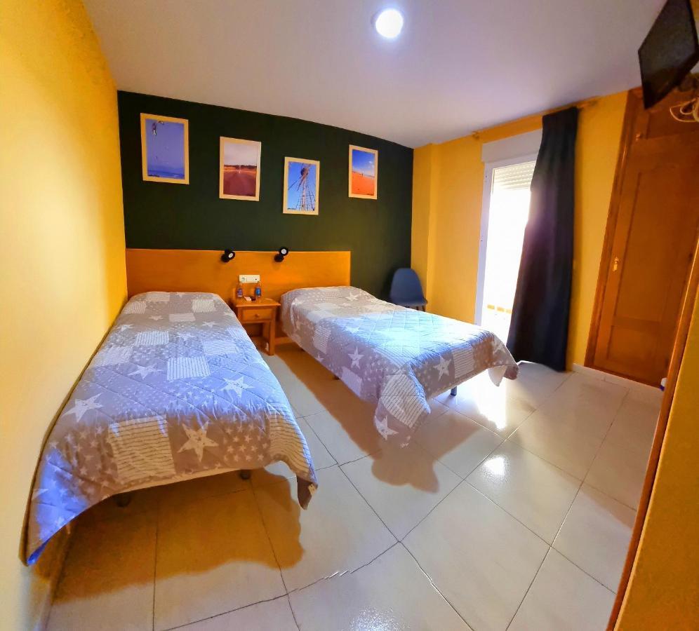 Hostal La Estacion Benajarafe Εξωτερικό φωτογραφία